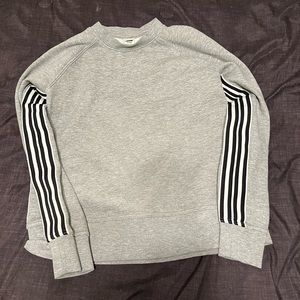 Grey Pullover